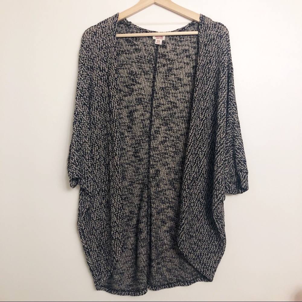 Kimono Style Knit Cardigan Black + Tan